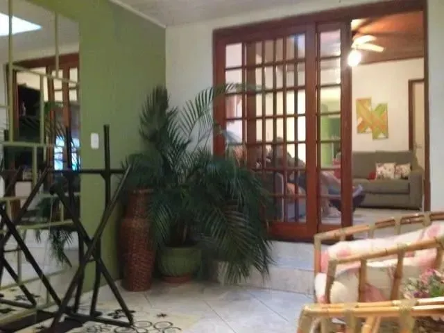 Imagem 4: Casa com 3 Dormitórios À Venda, 160 M² por R$ 210.000,00 - Costa e Silva - Porto