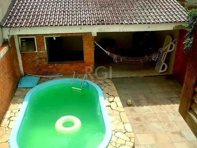 Imagem: Casa com Piscina 3 Dormitórios e 2 Costa