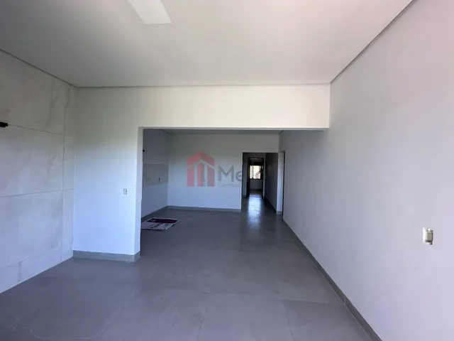 Imagem 5: Casa à venda em Umuarama-PR, bairro Monte Líbano: 3 quartos, 1 suíte, 1 sala, 2