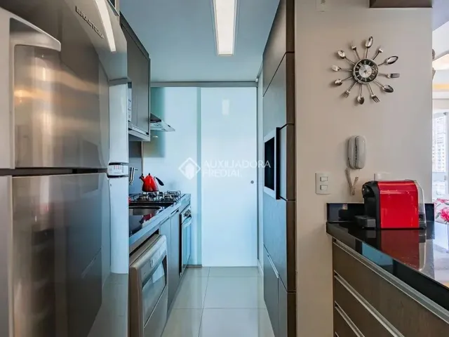 Imagem 15: Imóvel para Venda Possui 65 Metros Quadrados com 2 Quartos em Higienópolis - Porto