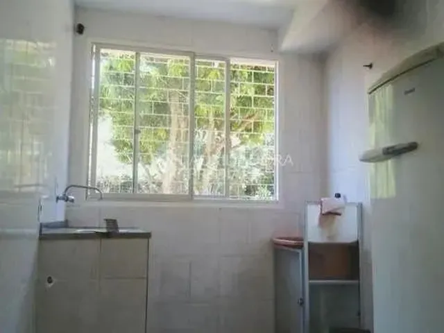 Imagem 6: Apartamento Térreo de 1 Dormitório com 42M2. Garagem Próxima À Venda(Separada