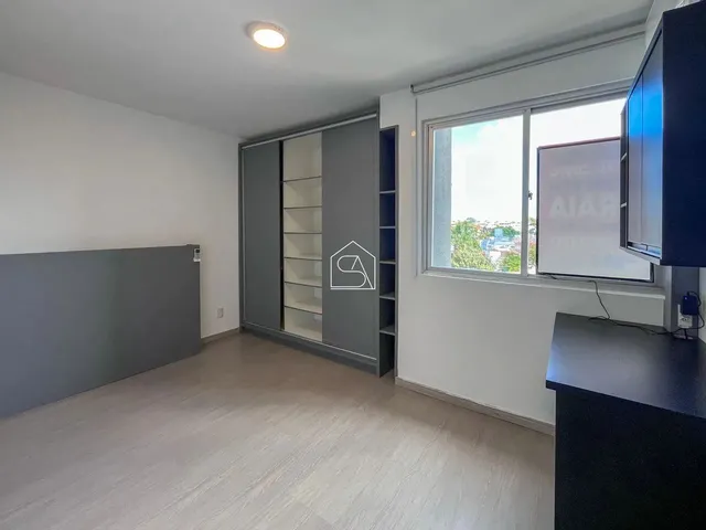 Imagem 2: Apartamento À Venda 02 Dormitórios Sendo 01 Suíte no Bom Abrigo - Florianópolis Sc