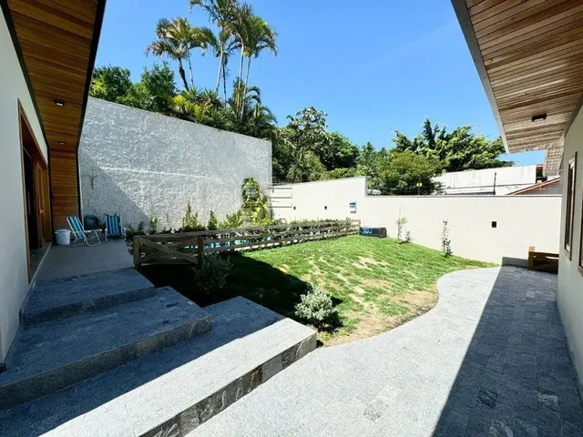 Imagem 7: Excelente Casa Térrea com Piscina no Abraão