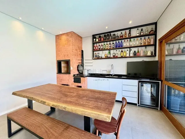 Imagem 8: Excelente Casa Térrea com Piscina no Abraão