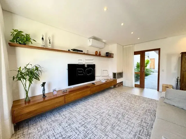 Imagem 12: Excelente Casa Térrea com Piscina no Abraão