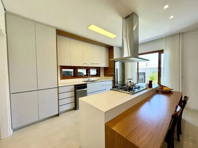 Imagem 5: Excelente Casa Térrea com Piscina no Abraão