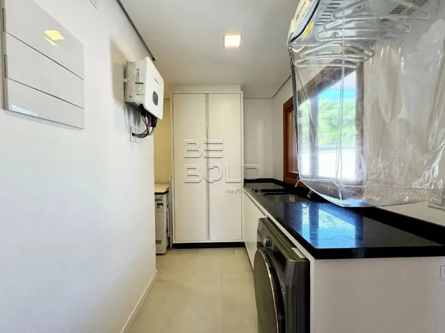 Imagem 4: Excelente Casa Térrea com Piscina no Abraão