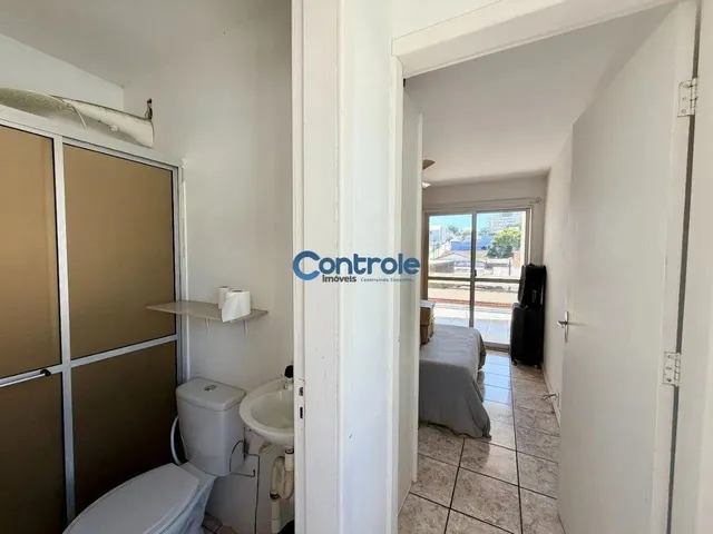 Imagem 15: Casa com 4 Dormitórios em Capoeiras - Florianópolis - Sc