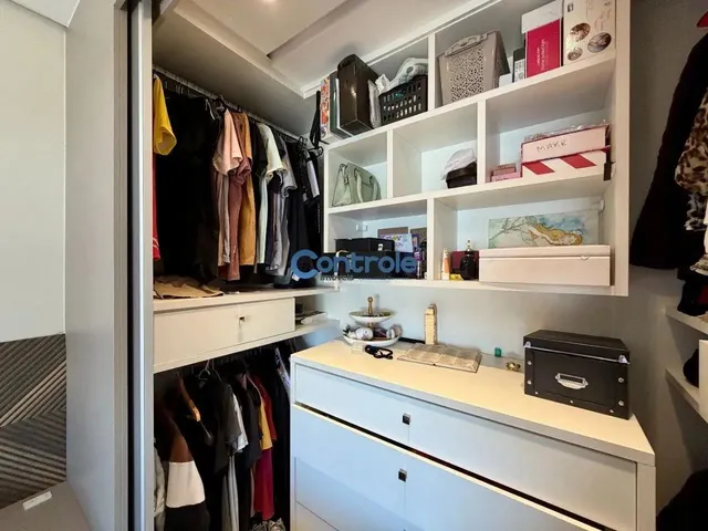 Imagem 12: Casa com 4 Dormitórios em Capoeiras - Florianópolis - Sc