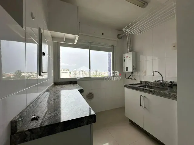Imagem 11: Apartamento À Venda no Bairro Canto em Florianópolis-Sc, com 3 Quartos, 1 Suíte, 2