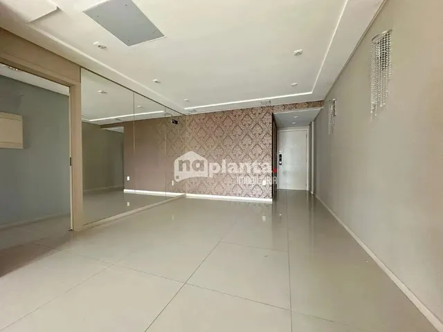 Imagem 3: Apartamento À Venda no Bairro Canto em Florianópolis-Sc, com 3 Quartos, 1 Suíte, 2