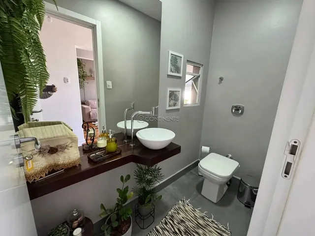 Imagem 7: Casa À Venda - 3 Dormitórios - Itaguaçu -Coqueiros-Florianópolis - Sc
