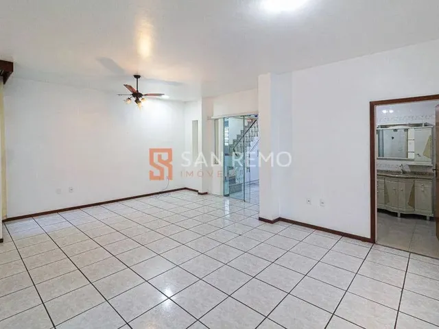Imagem 6: Estreito Casa com 5 dormitórios