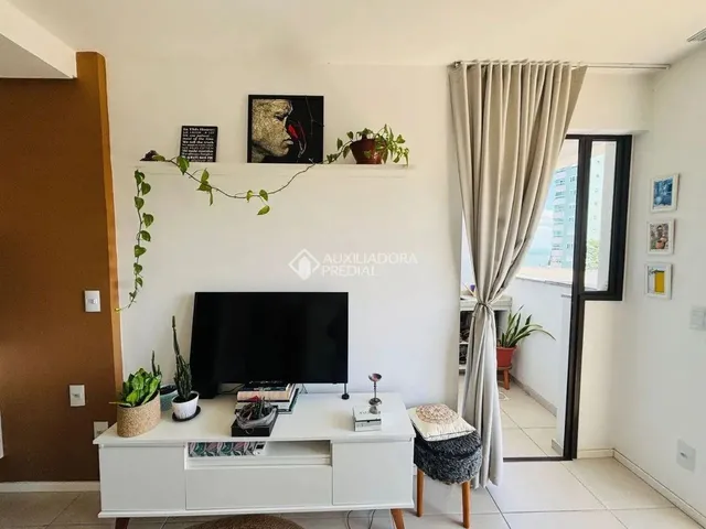 Imagem: Studio Mobiliado, com Garagem e Vista Mar
