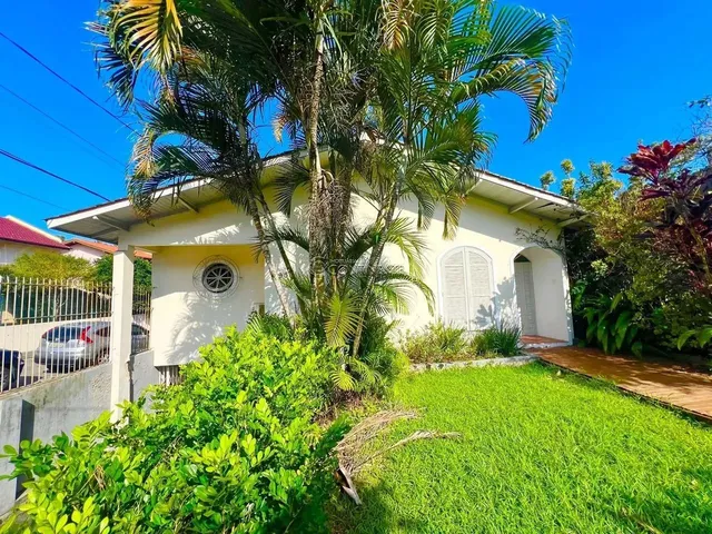 Imagem: Casa - Bairro Bom Abrigo - R$ 990.000,00