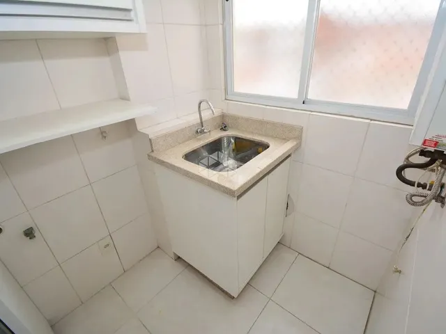Imagem 9: Cobertura Duplex com 3 Quartos Sendo 3 Suítes e 1 Vaga de Garagem no Bairro Coqueiros Em