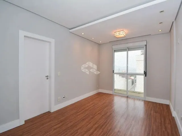 Imagem 12: Cobertura Duplex com 3 Quartos Sendo 3 Suítes e 1 Vaga de Garagem no Bairro Coqueiros Em