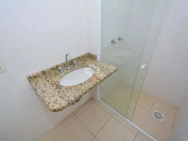 Imagem 10: Cobertura Duplex com 3 Quartos Sendo 3 Suítes e 1 Vaga de Garagem no Bairro Coqueiros Em