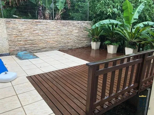 Imagem: Casa À Venda no Bairro Coqueiros em Florianópolis/Sc