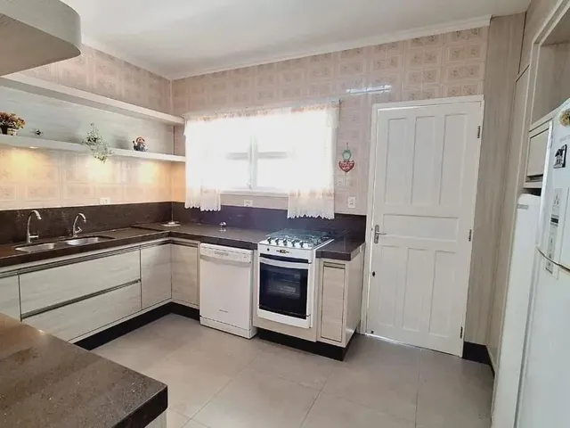 Imagem: Casa a Venda em Capoeiras de 3 Dormitórios