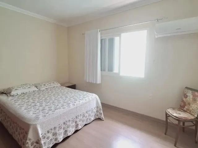 Imagem 4: Casa a Venda em Capoeiras de 3 Dormitórios Florianópolis Sc