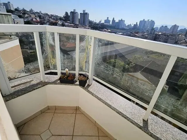 Imagem 16: Apartamento de 2 Quartos com Amplo Terraço À Venda no Estreito