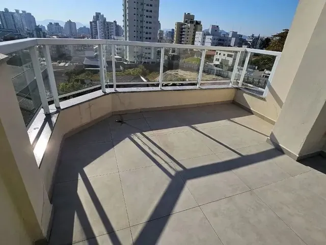 Imagem 10: Apartamento de 2 Quartos com Amplo Terraço À Venda no Estreito