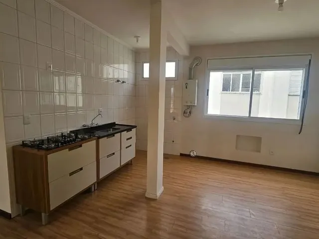 Imagem 6: Apartamento de 2 Quartos com Amplo Terraço À Venda no Estreito