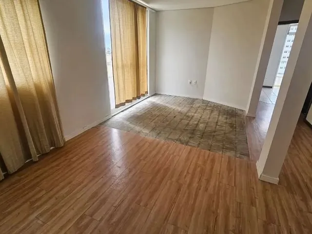 Imagem 11: Apartamento de 2 Quartos com Amplo Terraço À Venda no Estreito