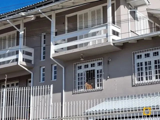 Imagem 1: Casa em Capoeiras 04 Quatro Sendo Duas Suites com Área de 320 M2