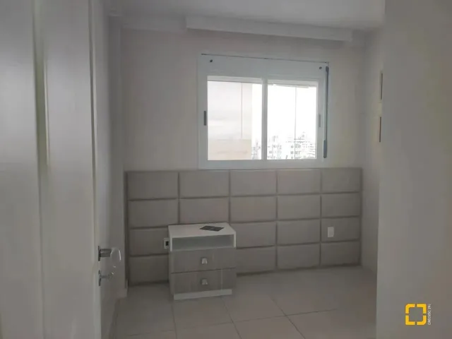Imagem 6: Apartamento À Venda 4D( 2Suítes), Sacada com Churrasqueira no Estreito