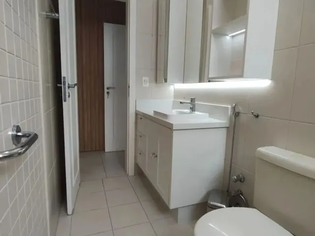 Imagem 9: Apartamento À Venda 4D( 2Suítes), Sacada com Churrasqueira no Estreito