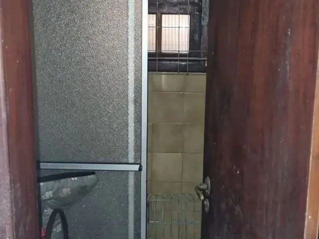 Imagem 2: Casa 5 Dormitórios, Sendo 3 Suítes, 2 Lavabos.4 Salas em Diferentes Níveis Itaguaçu