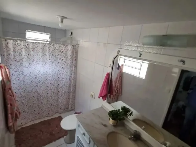 Imagem 14: Casa 5 Dormitórios, Sendo 3 Suítes, 2 Lavabos.4 Salas em Diferentes Níveis Itaguaçu