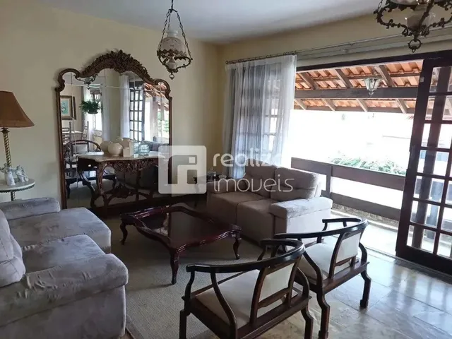 Imagem: Casa 5 Quartos e 4 Banheiros no Abraão