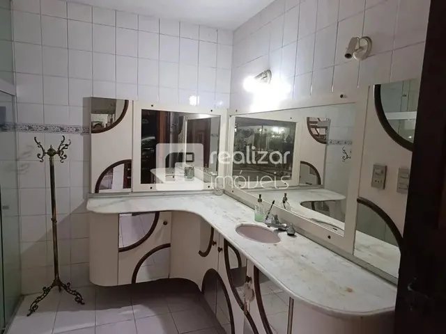 Imagem 15: Casa 5 Quartos e 4 Banheiros no Abraão, Florianópolis