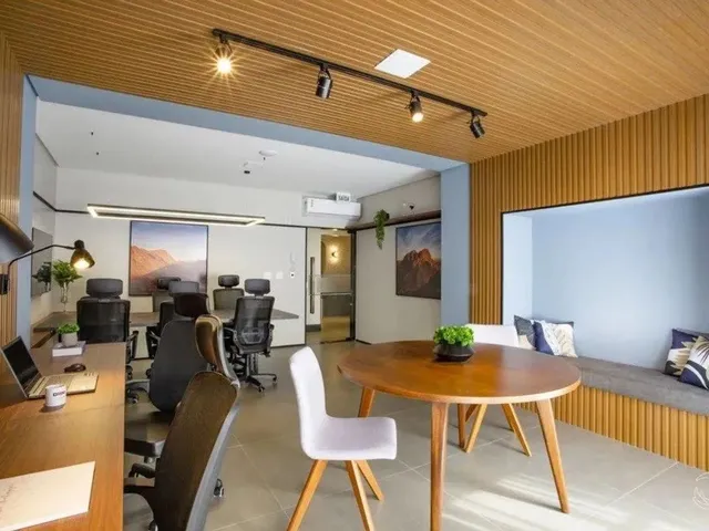 Imagem 8: Apartamento para Venda em Florianópolis, Canto, 2 Dormitórios, 2 Suítes, 3 Banheiros
