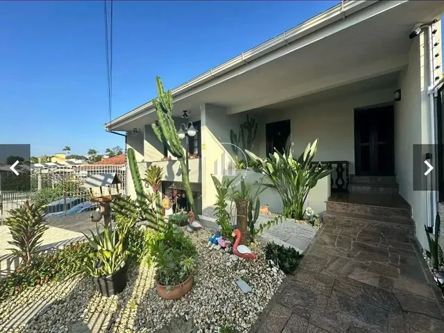 Imagem 2: Casa 5 Quartos com Piscina - Capoeiras - Jms