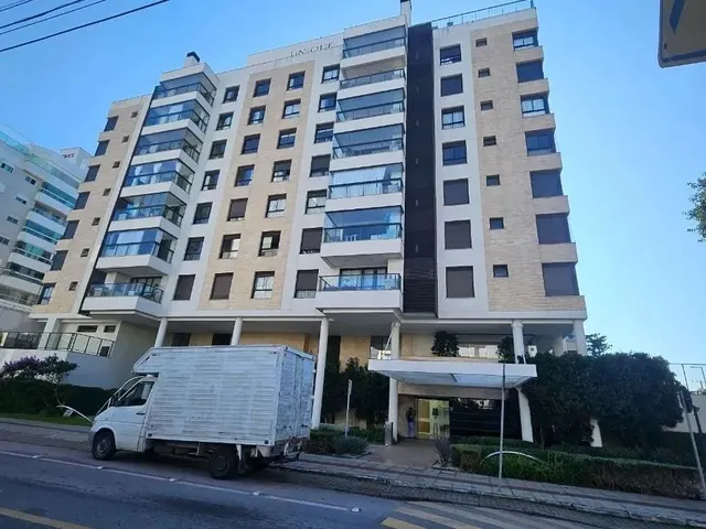Imagem 1: Apartamento de 3 Quartos À Venda no Balneário