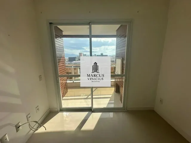 Imagem 2: Apartamento À Venda em Florianópolis-Sc, no Bairro Canto: 2 Quartos, 1 Suíte, 2