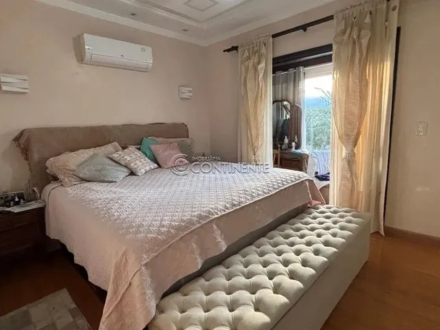 Imagem 10: Casa - Itaguaçu - Piscina e Vista Mar