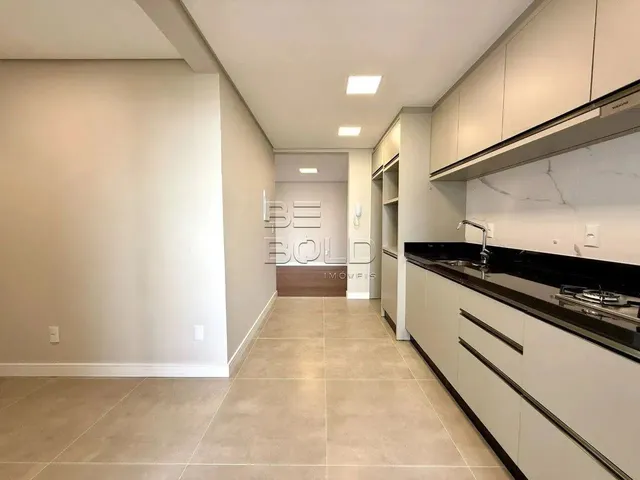 Imagem 14: Cobertura Duplex Reformada com Vista para o Mar