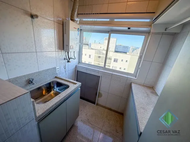 Imagem 8: Imóvel para Venda Possui 95 Metros Quadrados com 3 Quartos em Estreito - Florianópolis