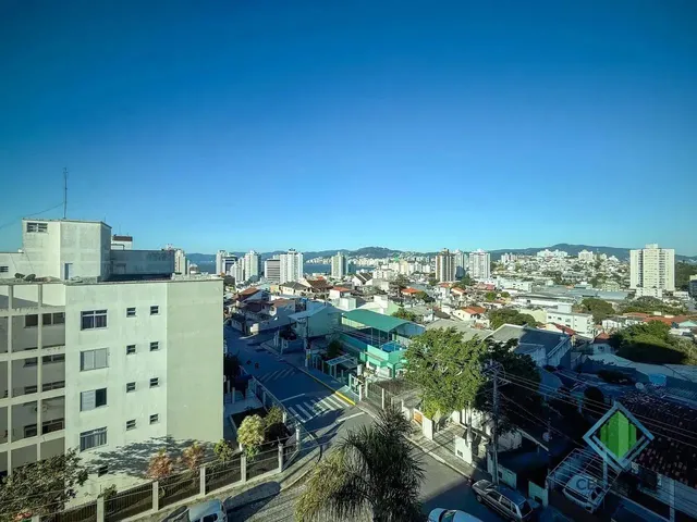 Imagem 16: Imóvel para Venda Possui 95 Metros Quadrados com 3 Quartos em Estreito - Florianópolis
