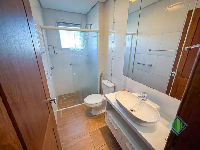 Imagem 3: Imóvel para Venda Possui 95 Metros Quadrados com 3 Quartos em Estreito - Florianópolis