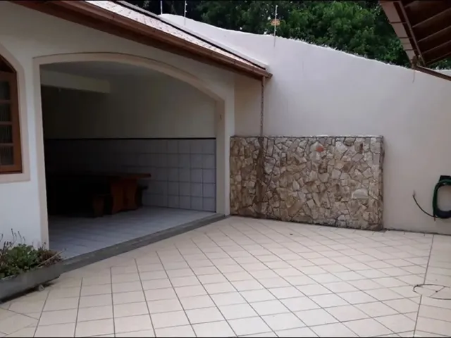 Imagem 9: Casa Ampla com Piscina no Jardim Atlântico