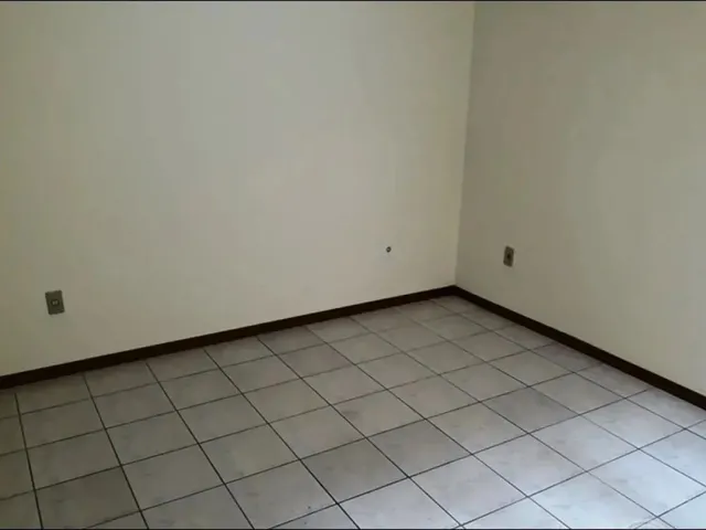 Imagem 8: Casa Ampla com Piscina no Jardim Atlântico