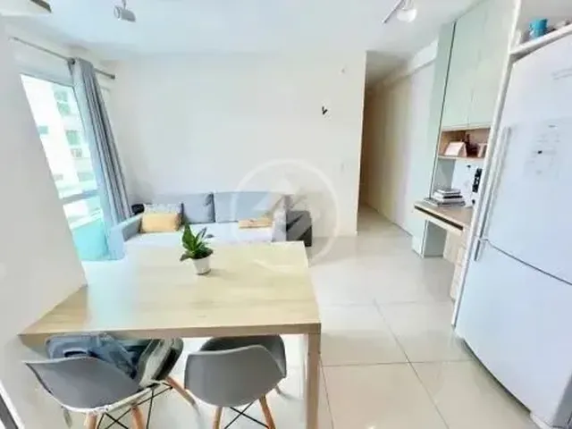 Imagem 7: Ldl - Coqueiros | Mobiliado com 2 Quartos Sendo 1 Suíte