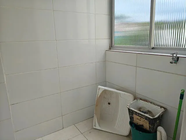 Imagem 11: Imóvel para Venda Possui 57 Metros Quadrados com 2 Quartos em Coqueiros - Florianópolis