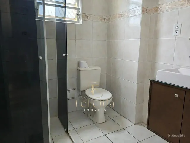 Imagem 6: Apartamento com 02 Dormitórios no Bairro Coqueiros em Florianópolis/Sc